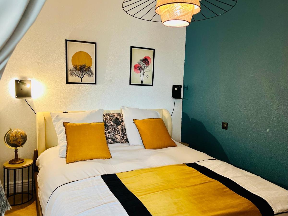 Le 104 Feuvrier Apartment